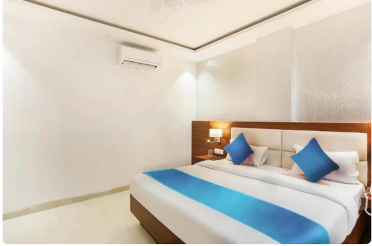 Hotel Royal Sky Luxury Near Delhi Airport ניו דלהי מראה חיצוני תמונה