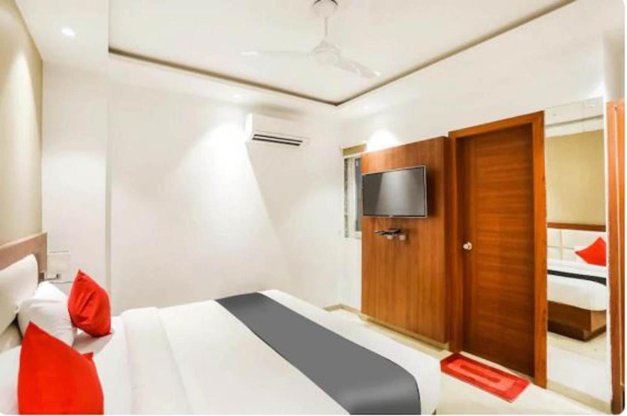Hotel Royal Sky Luxury Near Delhi Airport ניו דלהי מראה חיצוני תמונה